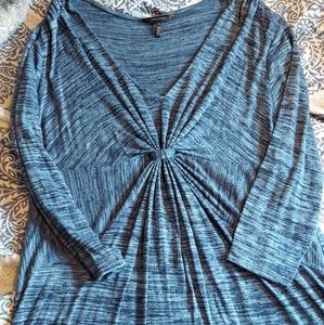 Rayon mix Daisy Fuentes blue tones dressy top